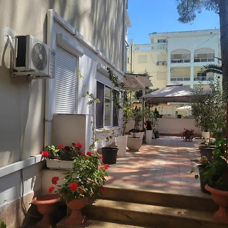 Apartment Oasisunit Rudi's Golem (Tirana)